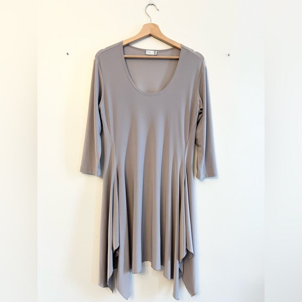 Sympli grey scoop neck tunic top shark bite hem lagenlook art to wear mature